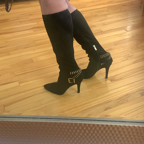 Sexy black suede-look boots with side zip and gold-tone hardware. Worn once Mint - Picture 2 of 8